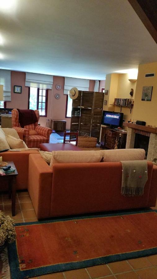 A Casa Do Buxo Villa Nogueira De Ramuin ภายนอก รูปภาพ