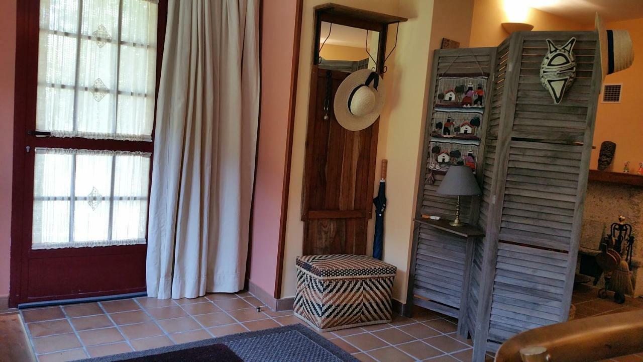 A Casa Do Buxo Villa Nogueira De Ramuin ภายนอก รูปภาพ