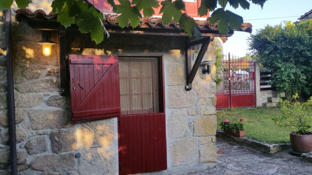 A Casa Do Buxo Villa Nogueira De Ramuin ภายนอก รูปภาพ